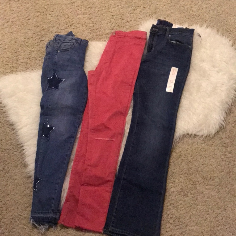 Girls fashionable jeans!